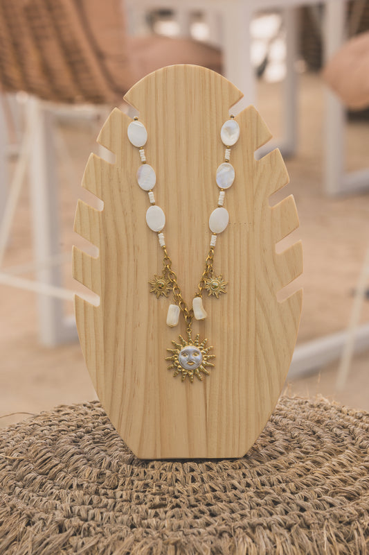 Collier • Sol